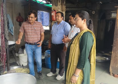 प्रतिष्ठानों का निरीक्षण