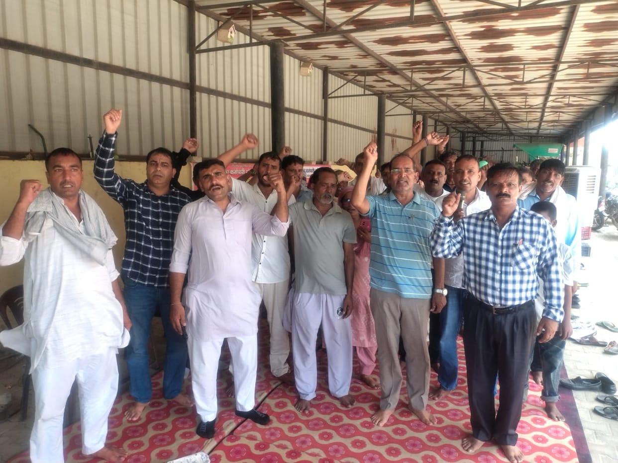 Sanitation workers' strike continues in Meham.