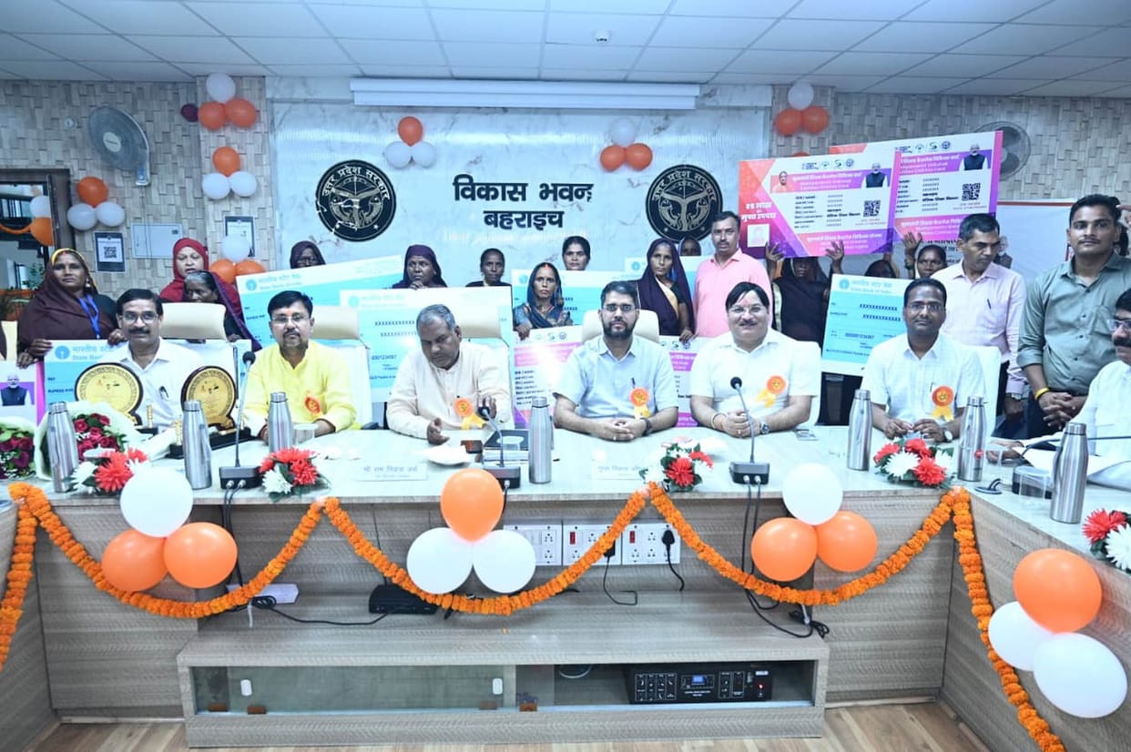 9,332 cooks in the district to benefit from increased honorarium and cashless medical treatment.