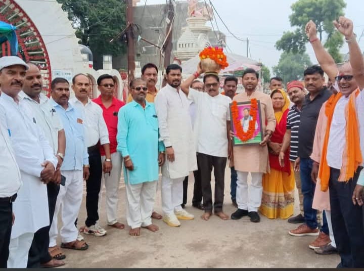 Kalash Vandan Yatra taken out on Sant Ravidas Jayanti