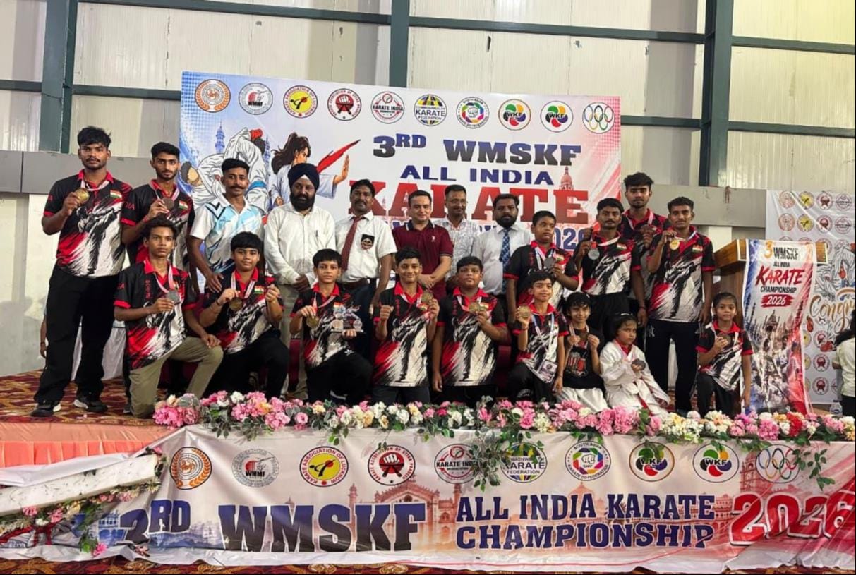 17 players from Kashi won medals at the National Karate Championship.