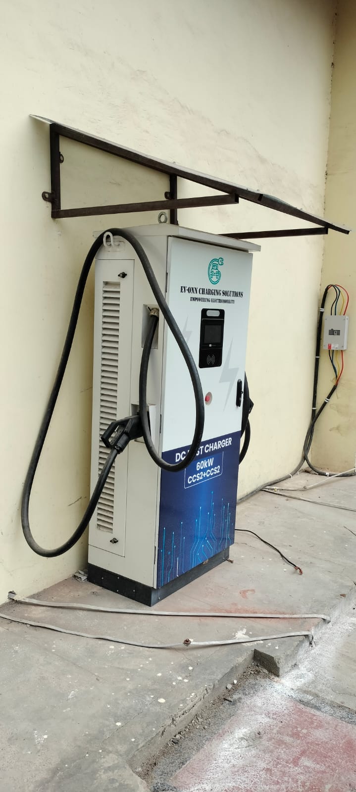 EV charging machines installed at the Roadways and Satellite bus terminals.