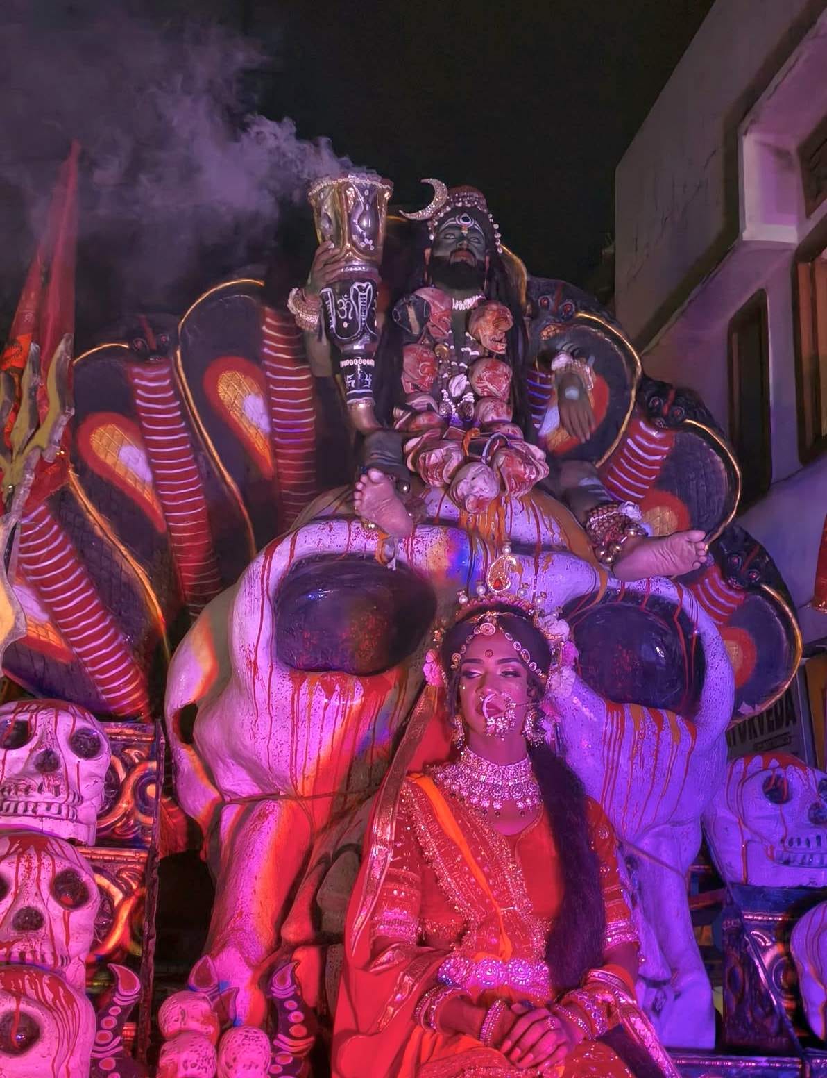 Devotees gathered in large numbers in the Shiva procession, the tableaux captivated the hearts