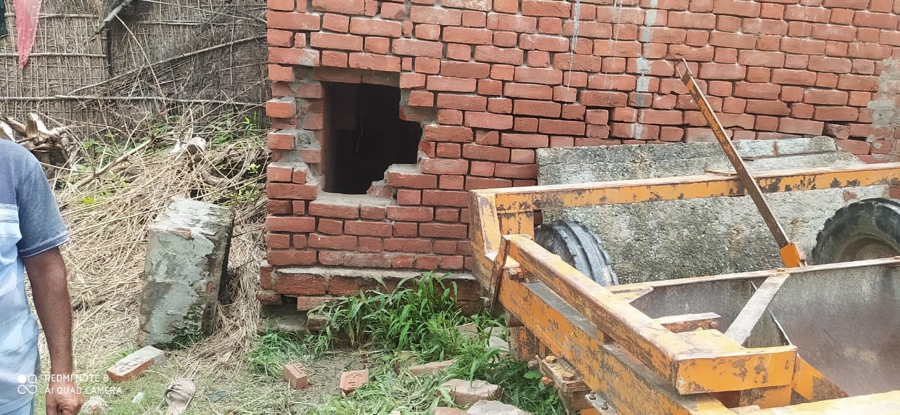 थानगांव में नकब लगाकर हुई चोरी।- संवाद 