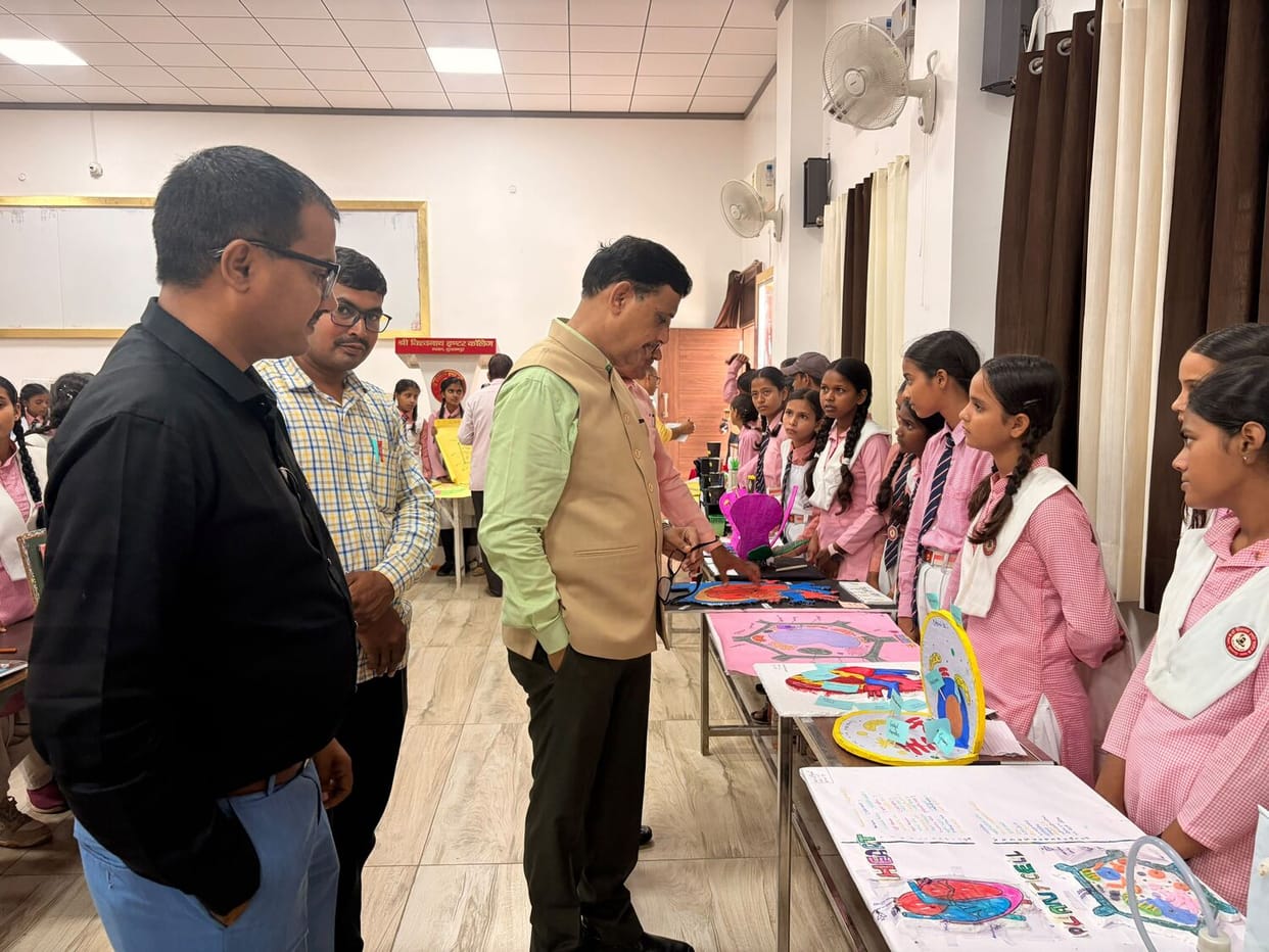 Aryabhata House First in Science Exhibition