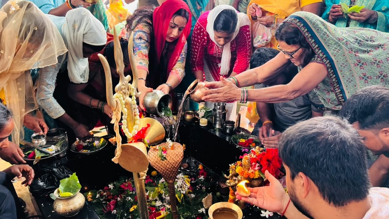 The last Monday of Sawan, steeped in devotion to Bhole.