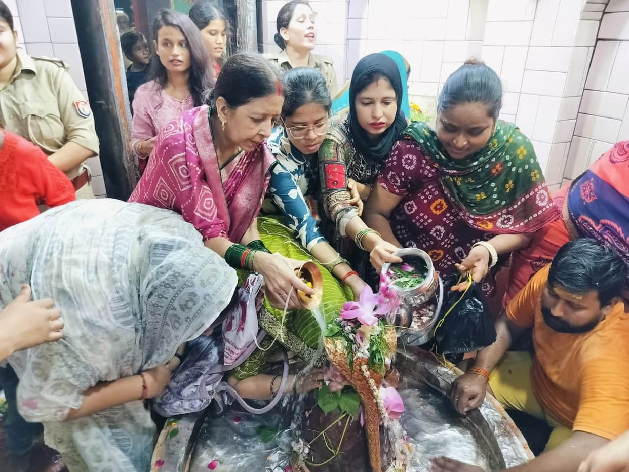 A massive surge of faith witnessed at Shiva temples on the last Monday of Sawan.