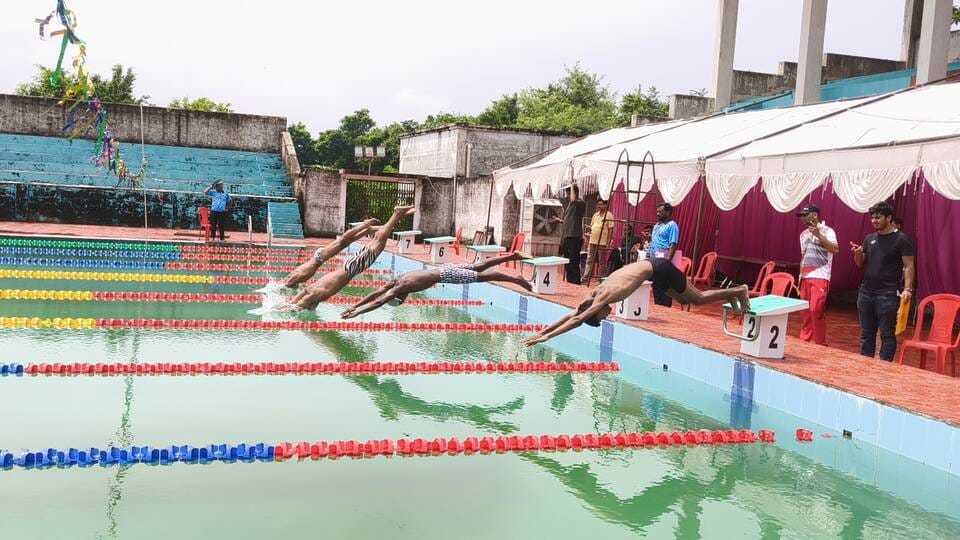 State-level school swimming competition kicks off