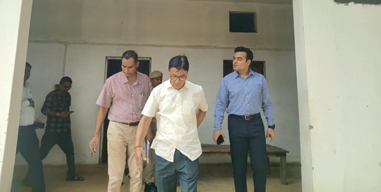 CDO visits Tharu hostel, takes stock of arrangements