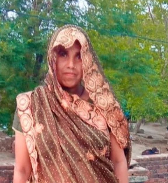 Woman injured in accident dies during treatment.
