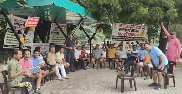 Sit-in protest against maintenance charge hike enters 24th day.