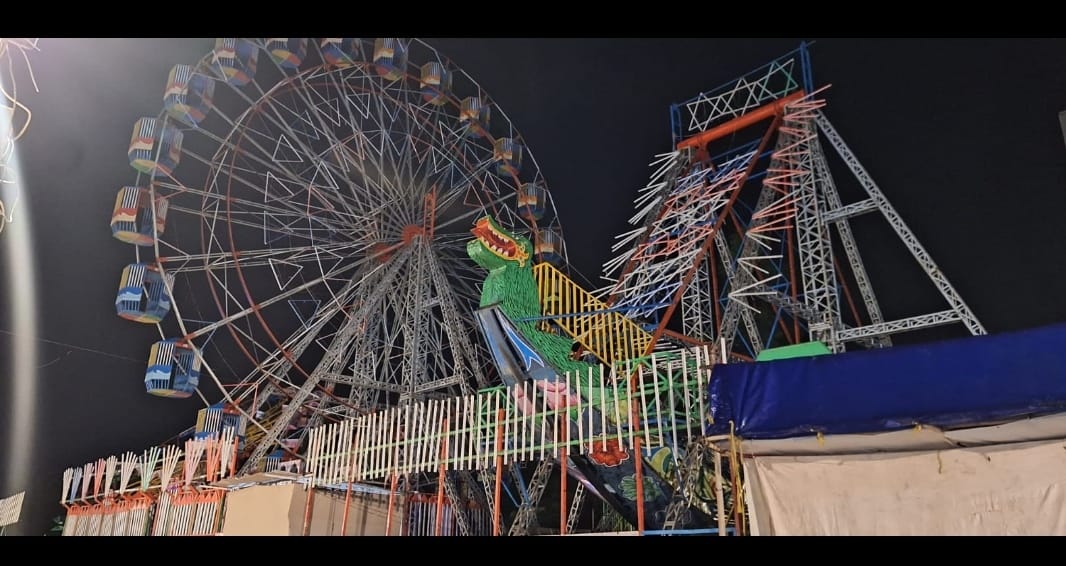SDM orders closure of rides at Dussehra fair; inquiry ordered.