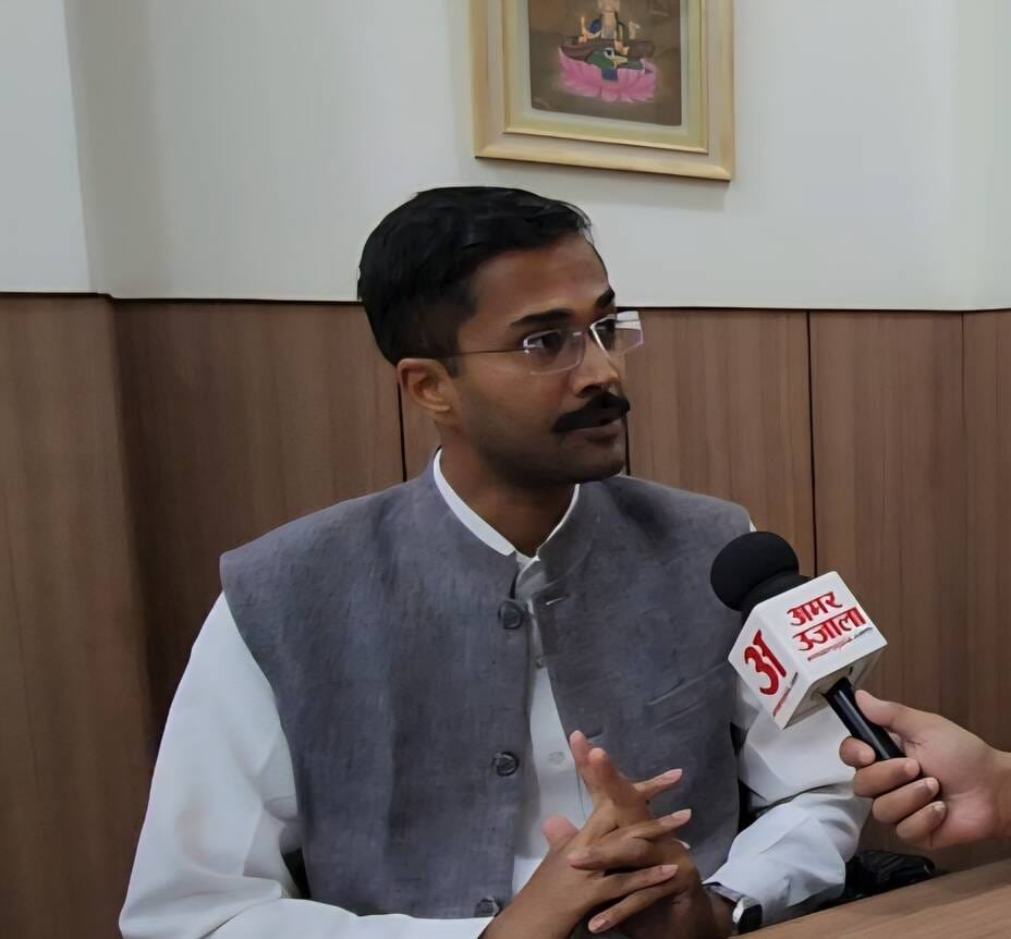 राष्ट्रीय बाल आयोग के अधिवक्ता वागेश कुमार सिंह