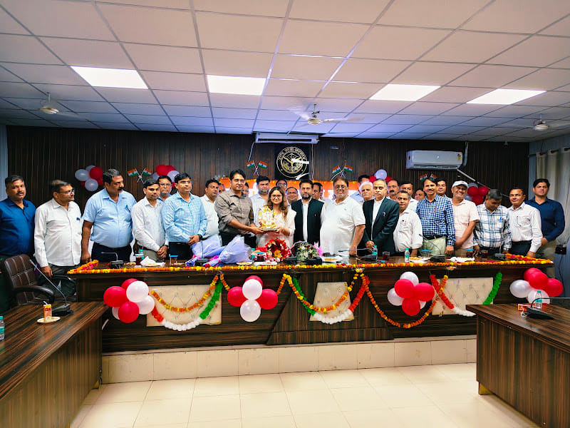 Tehsildar bid farewell upon promotion.
