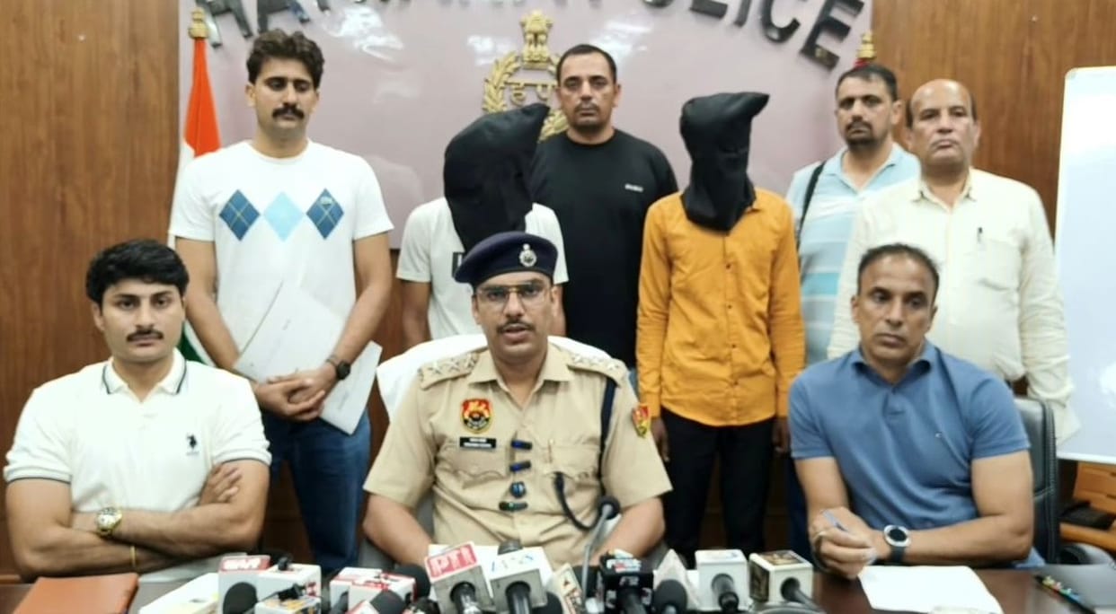 Two accused arrested for demanding Rs 1 crore extortion from a doctor