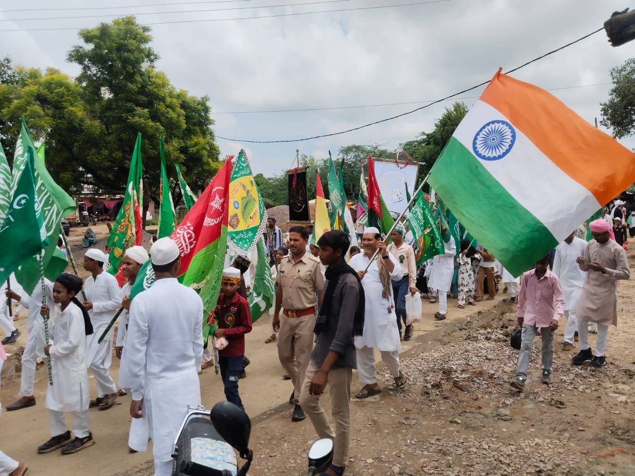 An example of brotherhood seen in the Barawafat procession.