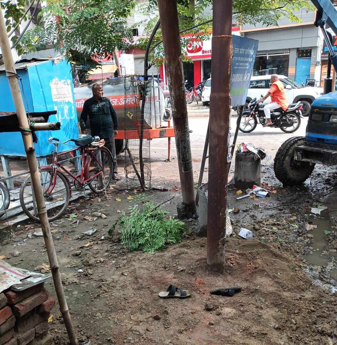 Supply system disrupted by rain and technical glitches.