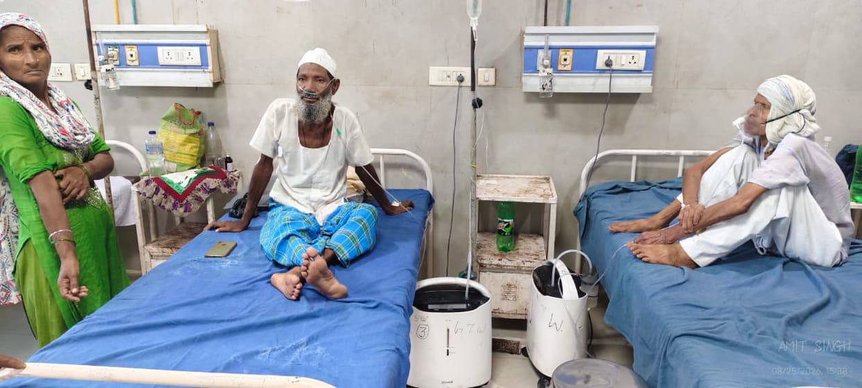 The line supplying oxygen to the wards stopped, machines became the support