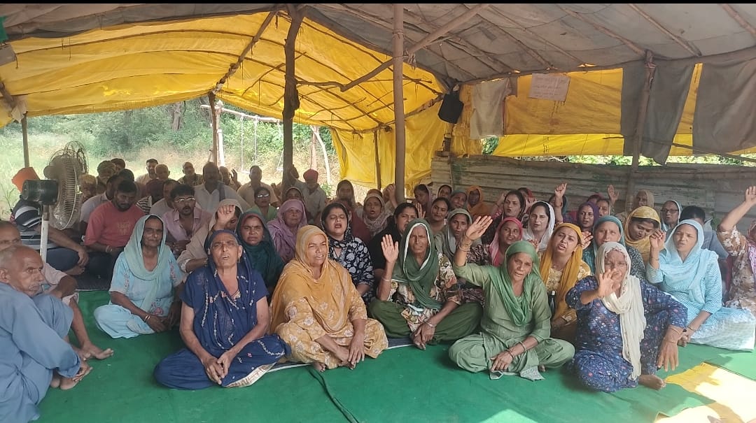 Strong demand to shut down the waste plant and alleged polluting factories.
