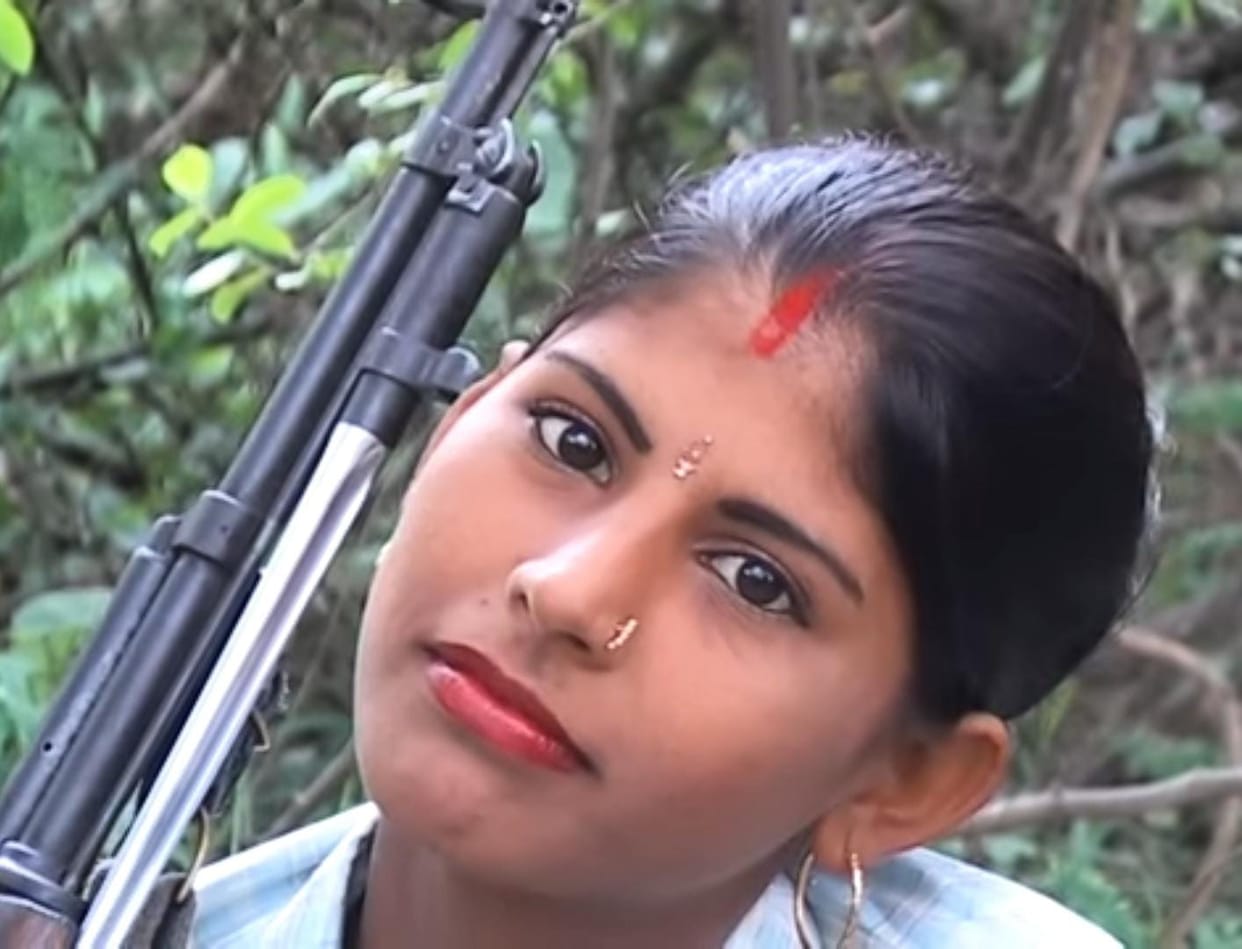 Neelam, who once wielded a gun alongside dacoit Nirbhay Singh Gurjar in the ravines, is now managing the responsibilities of domestic life.