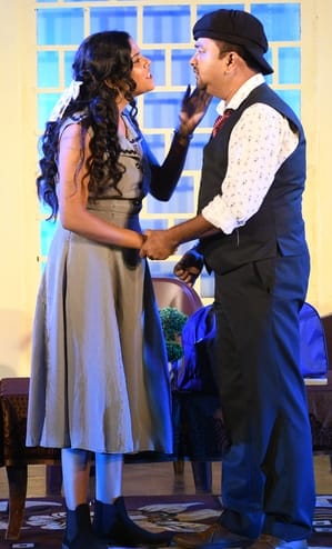 The very person who was robbed turned out to be one of their own; the pain of relationships was laid bare on stage.
