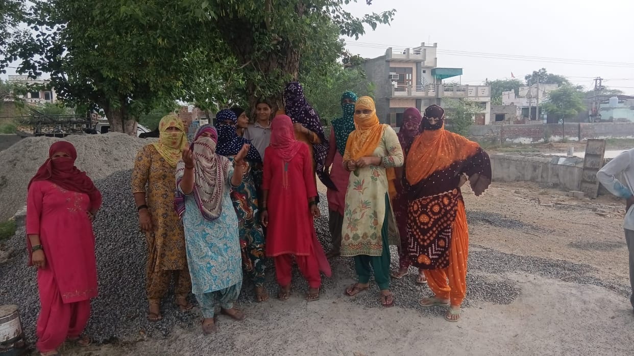 Anger erupted over thirst in Niyana, women hold protest at the water facility