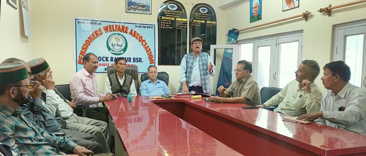 Pensioners express strong resentment over unfulfilled demands; issue warning to the governmen