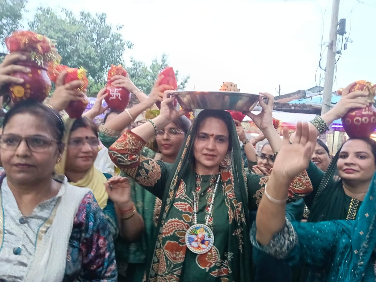Kalash Yatra taken out with reverence and devotion.