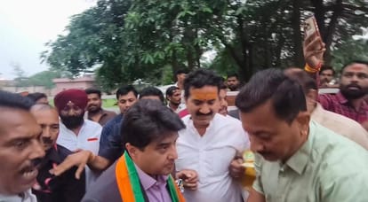 केंद्रीय मंत्री ज्योतिरादित्य सिंधिया