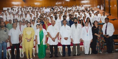 23-पीजीआई में खेलो इंडिया संवाद-खेल की बात, प्रधानमंत्री के साथ कार्यक्रम में उपस्थित कुलपति ड
