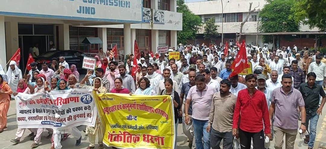 Government should resolve the strike through talks: Sanjeev Dhanda