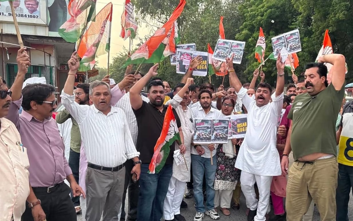 Congress staged a protest against the suspension of eight MLAs.