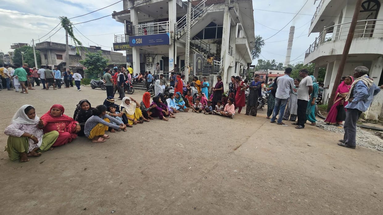 Power outage for five days; women staged a protest by sitting on the road.