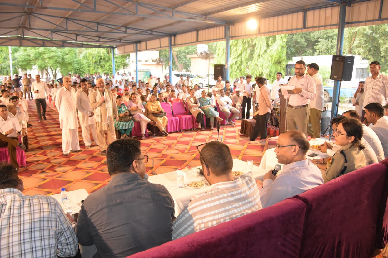 DC and SP heard 87 complaints from villagers during their overnight stay