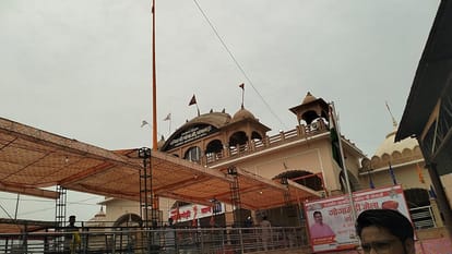 चोपटा। सजा गोगामेडी दरबार। संवाद