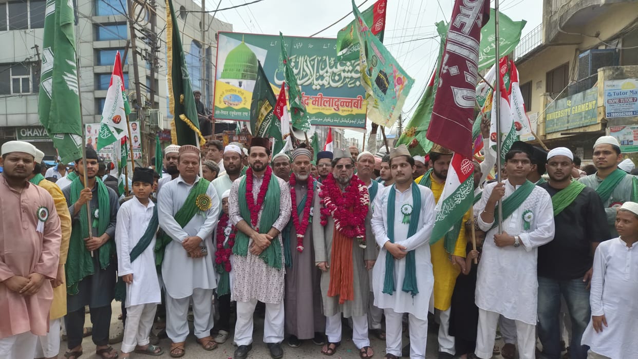 Procession taken out on Eid-e-Milad-un-Nabi