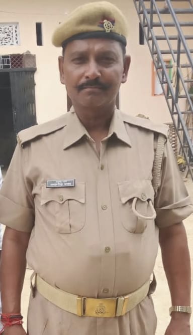 Home Guard dies after bike collides with stray animal.