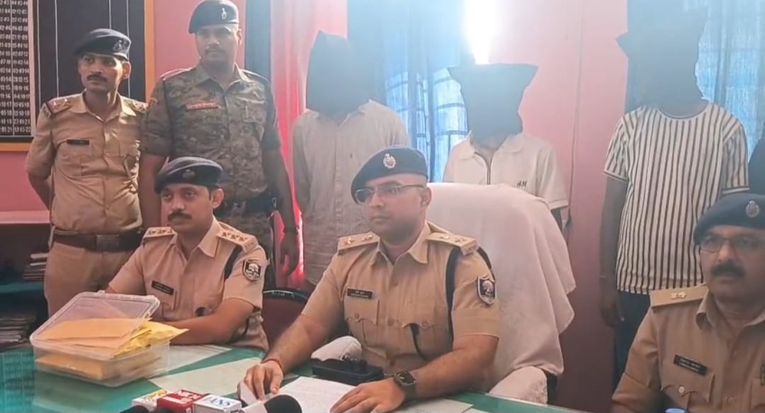 पुलिस ने की बड़ी कार्रवाई।