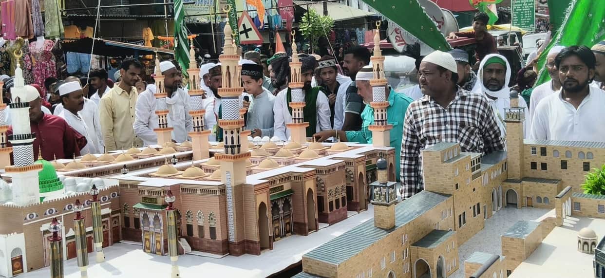 Juloos-e-Muhammadi taken out on Eid-e-Milad-un-Nabi