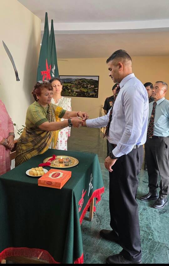 Women tied rakhis on the wrists of the Brigadier and the soldiers.