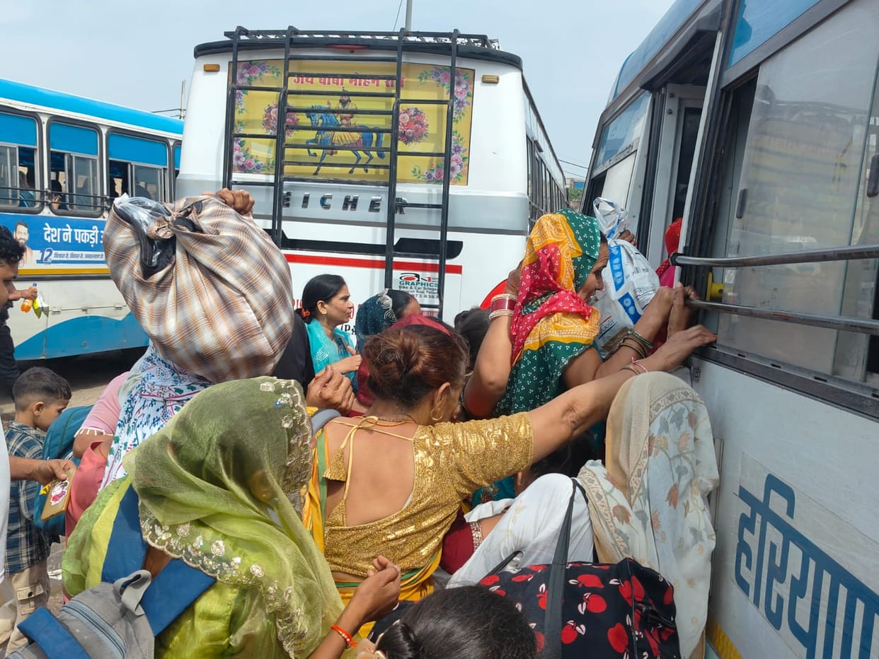 After a journey fraught with hardships, the sisters arrived and tied Rakhis on their brothers.