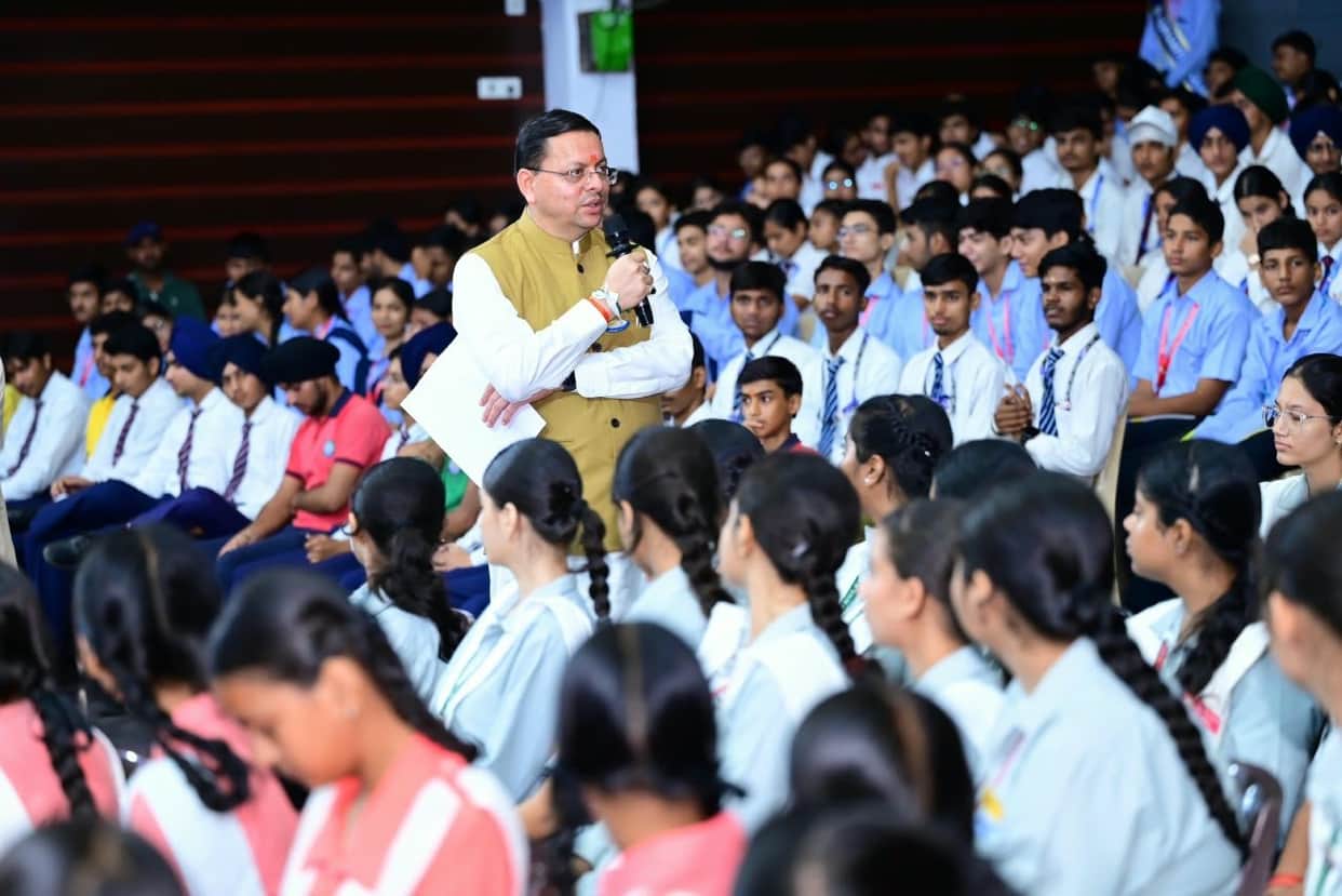 CM Dhami held an open discussion on education, employment, and skill development.