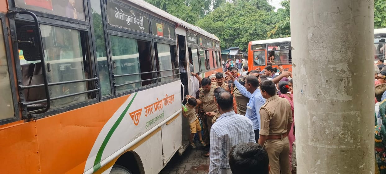Police had to be called to control the crowd at the bus terminal.