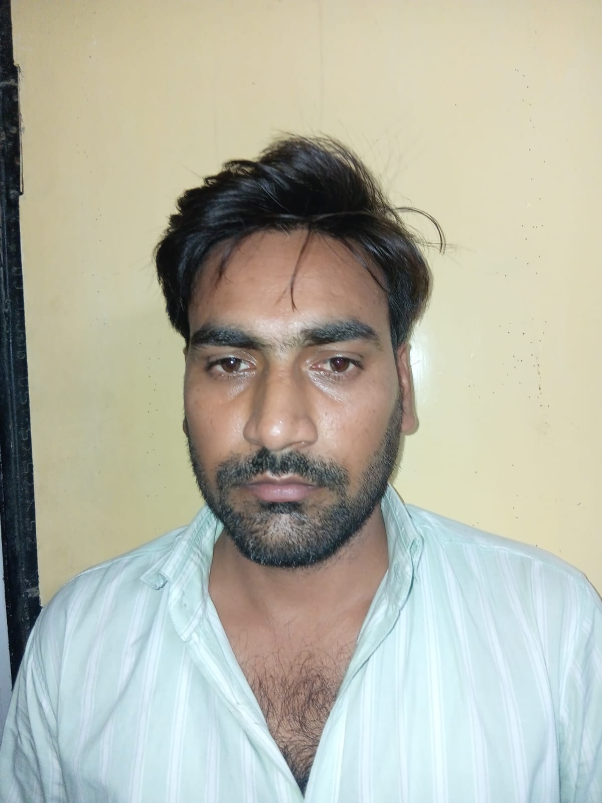 Candidate arrested after swallowing a suspicious slip of paper at the exam center