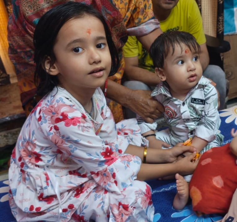 Sisters reached their parents' home, brothers' wrists adorned with Rakhi