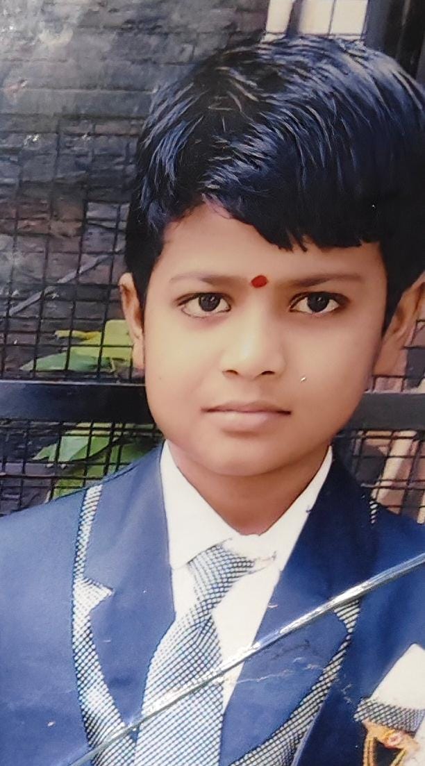 मां ने बच्चों की हत्या की खबर में-----करन राजभर की फाइल फोटो। स्रोत- परिजन