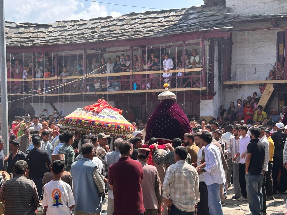'Barah Bhado' fair celebrated in Nitthar; Budha Mahadev's chariot procession taken out.