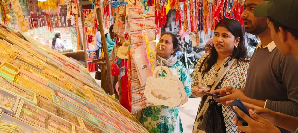 Markets buzz with Raksha Bandhan shopping