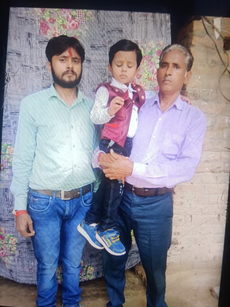 Motorcyclist dies while returning home after Rakhi ceremony son and grandson injured
