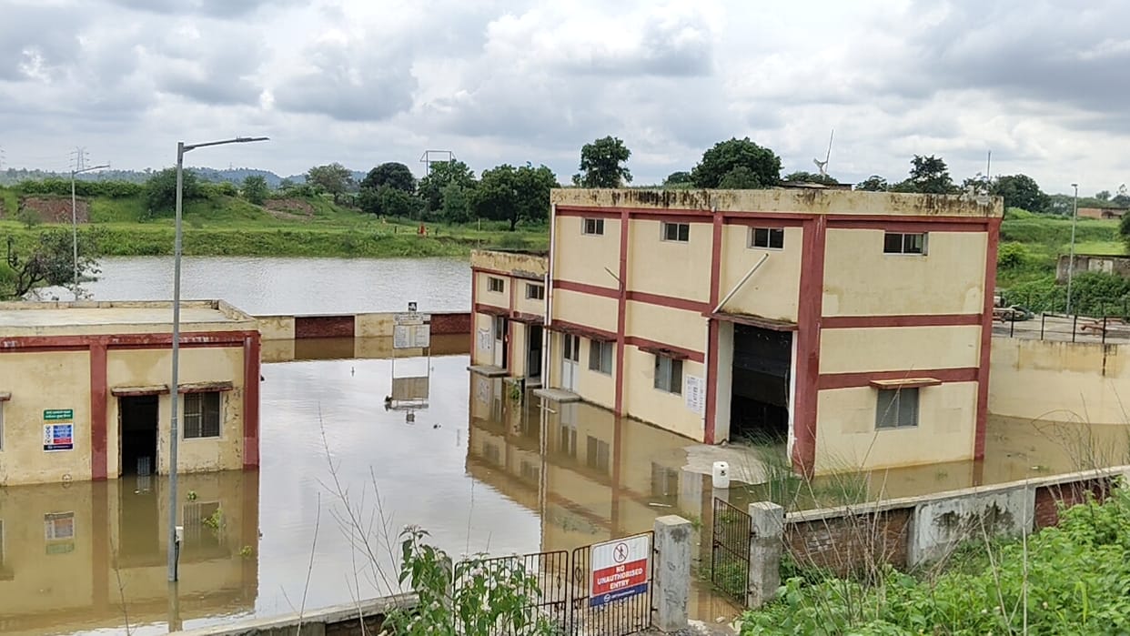 Rainwater entered the Paraspani pump house.